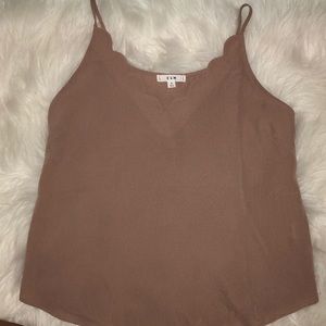 Light brown/caramel top